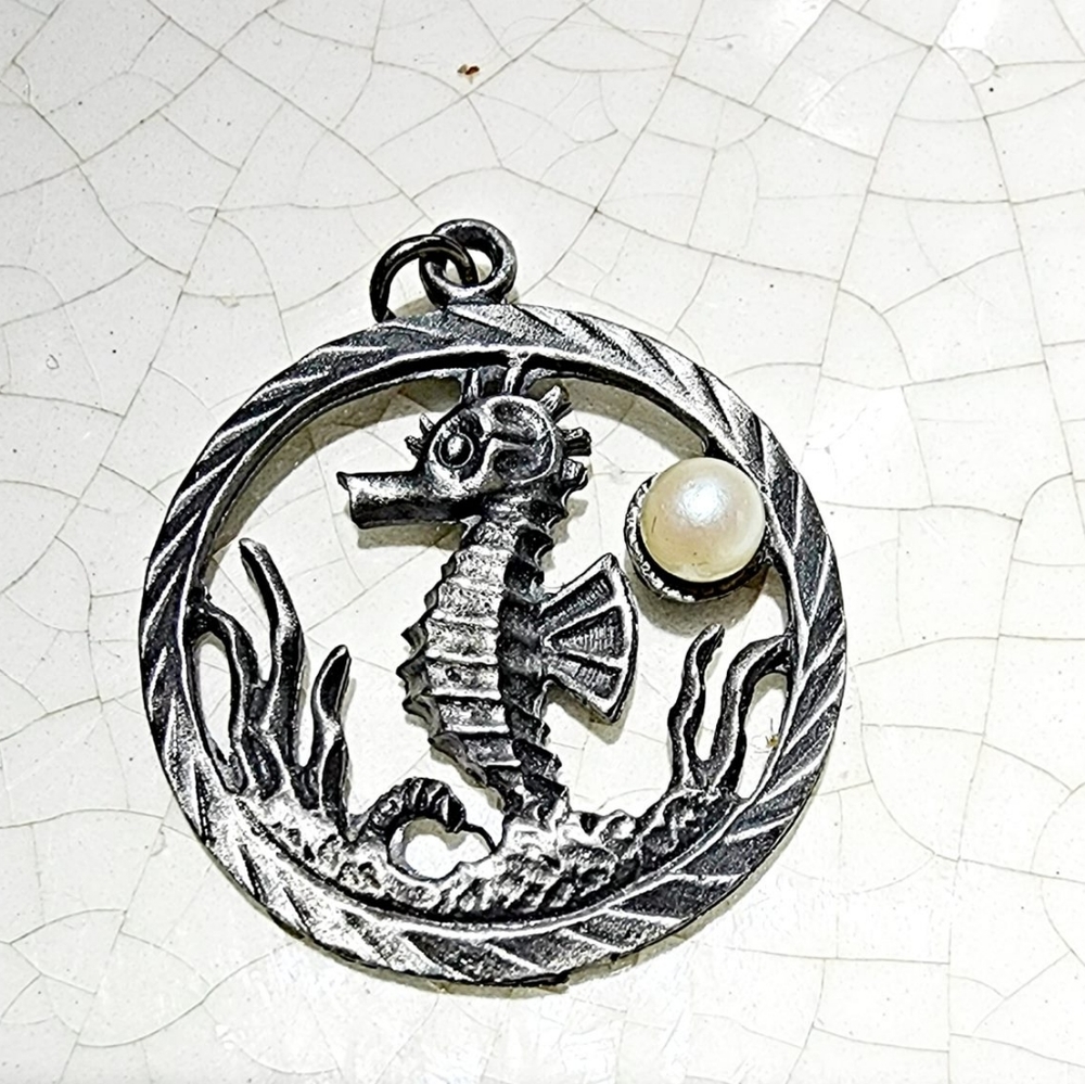 Vintage Pewter silver alloy seahorse in water pearl inset charm for necklace
